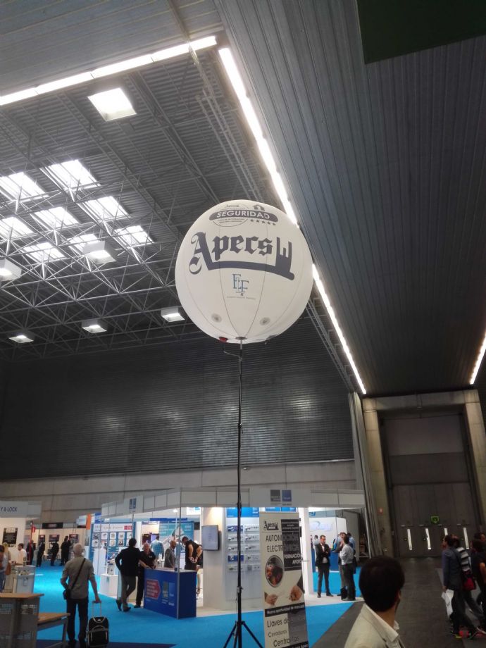 Esferas hinchables con Mástil