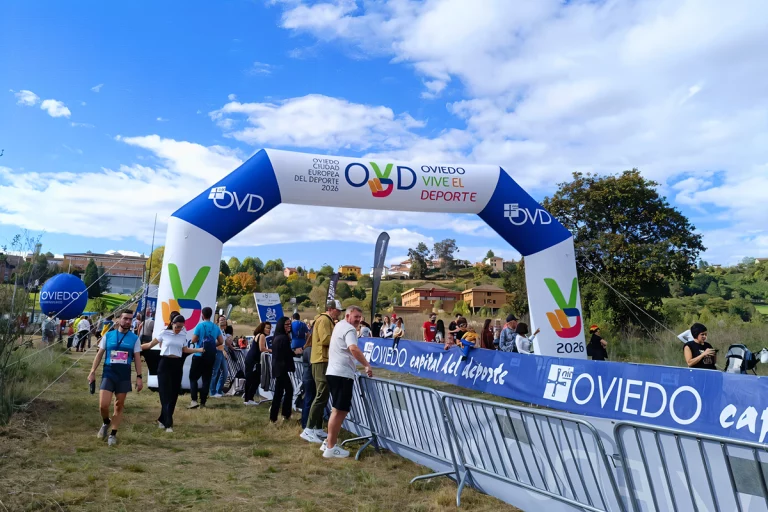 Oviedo confía en Publi-Zeppelines para su carrera popular en el Monte Naranco